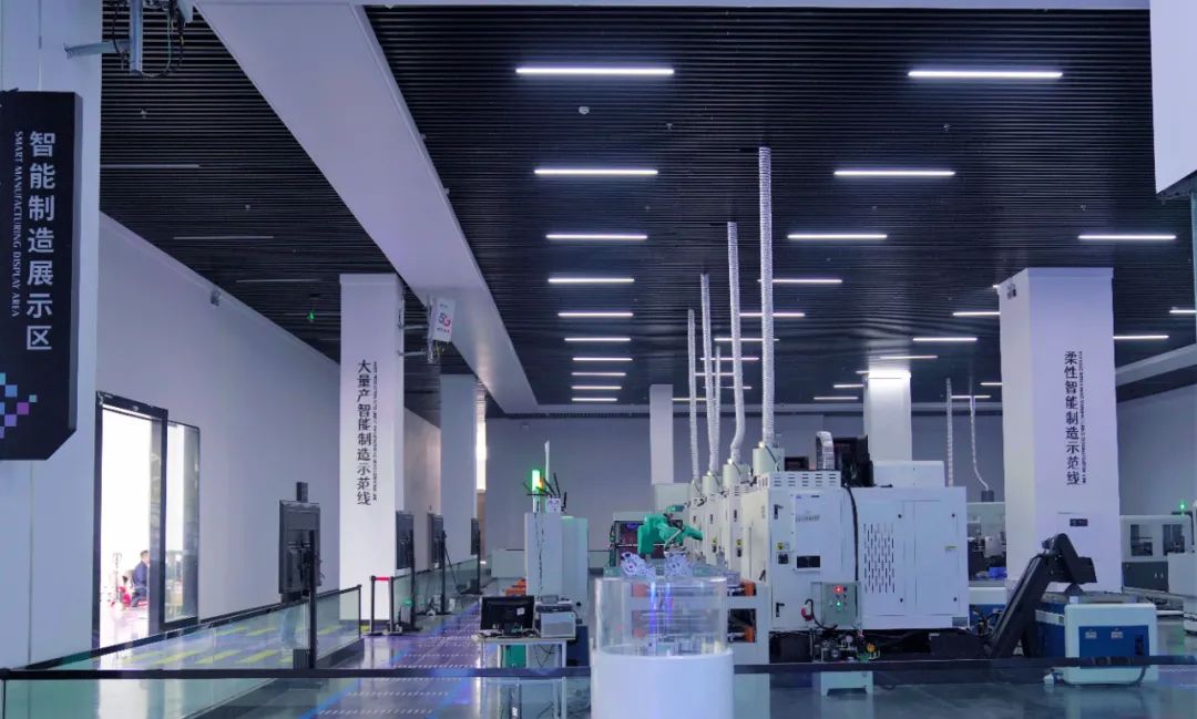Hengyang Smart Manufacturing Valley × Standard Robots | Top Ten Demonstration Factories of 