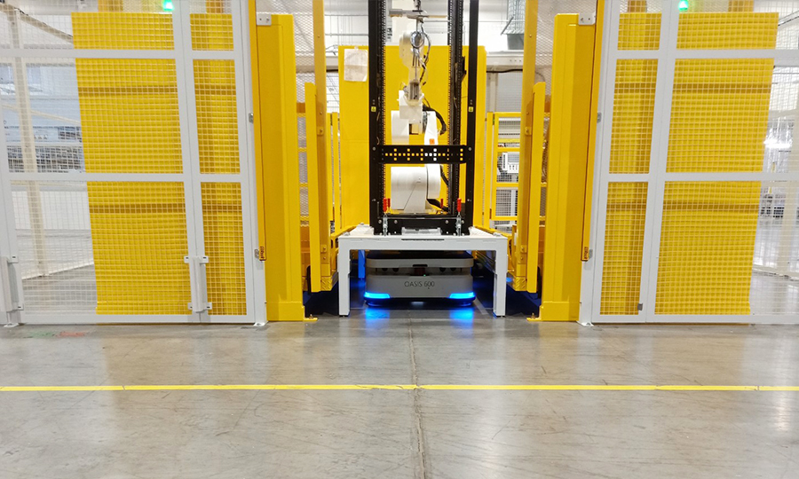 Foxconn × Standard Robots | 5G automated production line launched in US factory